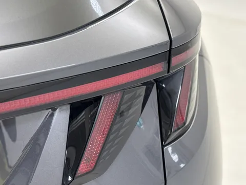 DX25XPE Hyundai Tucson 1.6T Hybrid Ultimate 5dr Auto Thumbnail #37