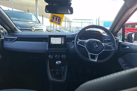 BK24OVA Renault Clio 1.0 TCe 90 Techno 5dr Thumbnail #4