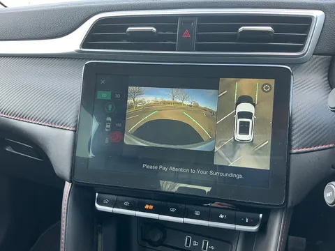 DG23YNW Mg Motor Uk Zs 1.5 VTi-TECH Exclusive 5dr Thumbnail #14