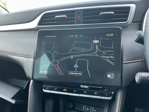 DG23YNW Mg Motor Uk Zs 1.5 VTi-TECH Exclusive 5dr Thumbnail #16