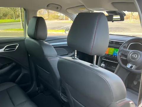 DG23YNW Mg Motor Uk Zs 1.5 VTi-TECH Exclusive 5dr Thumbnail #31