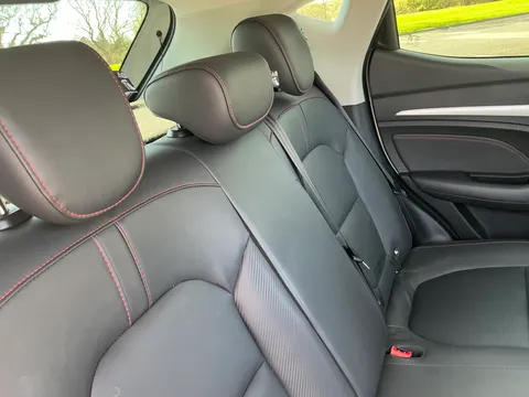 DG23YNW Mg Motor Uk Zs 1.5 VTi-TECH Exclusive 5dr Thumbnail #33