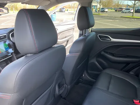 DG23YNW Mg Motor Uk Zs 1.5 VTi-TECH Exclusive 5dr Thumbnail #36