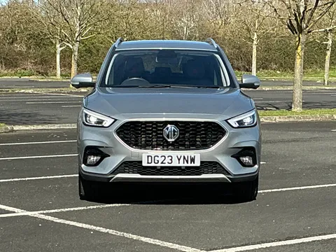 DG23YNW Mg Motor Uk Zs 1.5 VTi-TECH Exclusive 5dr Thumbnail #4
