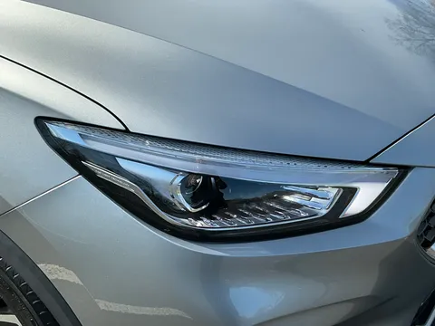 DG23YNW Mg Motor Uk Zs 1.5 VTi-TECH Exclusive 5dr Thumbnail #42