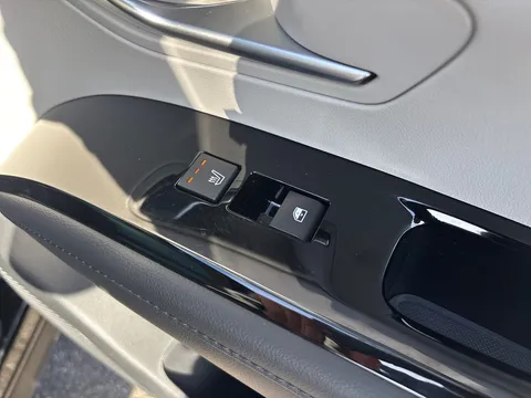 DV75AZA Hyundai Tucson 1.6T Hybrid Ultimate 5dr Auto Thumbnail #16