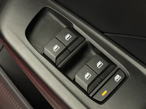 DP74HWX Mg Motor Uk Mg3 1.5 Hybrid Trophy 5dr Auto Thumbnail #18