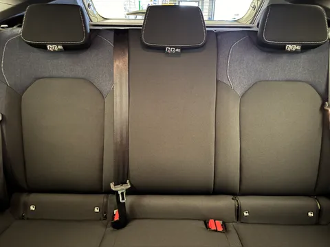 DS75XTR Dacia Duster 1.2 TCe 130 Journey 5dr Thumbnail #16