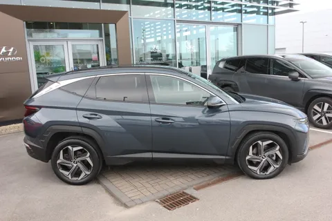 DE22EFM Hyundai Tucson 1.6 TGDi Hybrid 230 Ultimate 5dr 2WD Auto Thumbnail #4