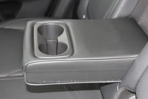 DE22EFM Hyundai Tucson 1.6 TGDi Hybrid 230 Ultimate 5dr 2WD Auto Thumbnail #16