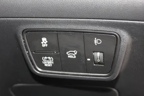 DE22EFM Hyundai Tucson 1.6 TGDi Hybrid 230 Ultimate 5dr 2WD Auto Thumbnail #21