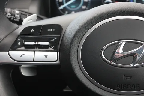 DE22EFM Hyundai Tucson 1.6 TGDi Hybrid 230 Ultimate 5dr 2WD Auto Thumbnail #25