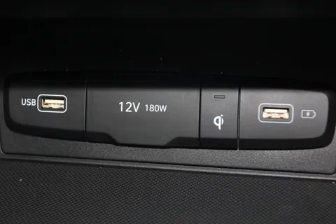 DE22EFM Hyundai Tucson 1.6 TGDi Hybrid 230 Ultimate 5dr 2WD Auto Thumbnail #31