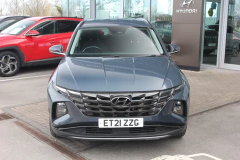 ET21ZZG Hyundai Tucson 1.6 TGDi Premium 5dr 2WD Thumbnail #3