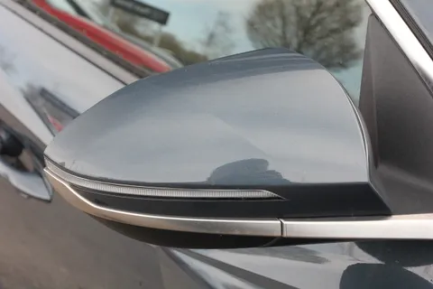 ET21ZZG Hyundai Tucson 1.6 TGDi Premium 5dr 2WD Thumbnail #10