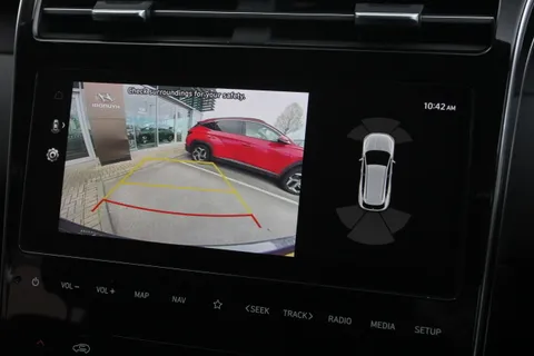 ET21ZZG Hyundai Tucson 1.6 TGDi Premium 5dr 2WD Thumbnail #34