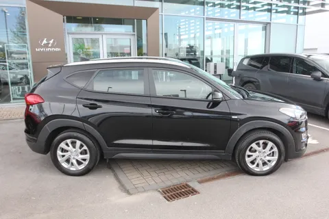 EX70YRG Hyundai Tucson 1.6 CRDi 48V MHD SE Nav 5dr 2WD Thumbnail #4