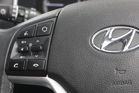 EX70YRG Hyundai Tucson 1.6 CRDi 48V MHD SE Nav 5dr 2WD Thumbnail #19