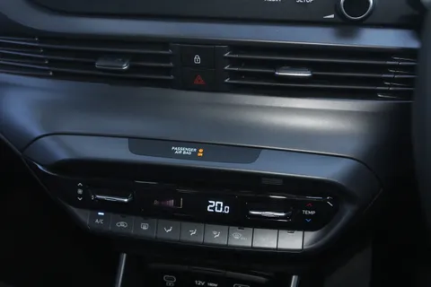 EA25AXW Hyundai i20 1.0T GDi Premium 5dr Thumbnail #26