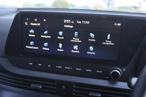 EA25AXW Hyundai i20 1.0T GDi Premium 5dr Thumbnail #29