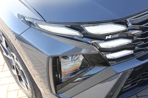 EA74DKV Hyundai Tucson 1.6T Plug-in Hybrid N Line S 5dr 4WD Auto Thumbnail #4