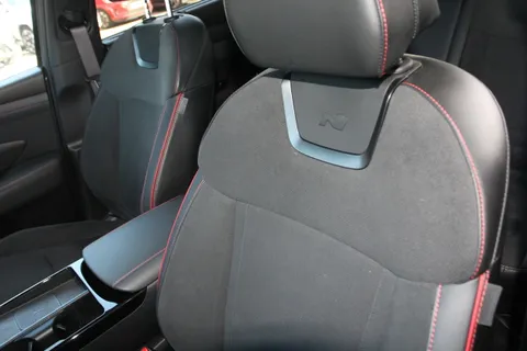 EA74DKV Hyundai Tucson 1.6T Plug-in Hybrid N Line S 5dr 4WD Auto Thumbnail #9