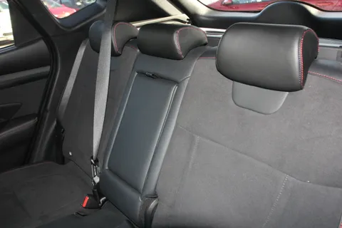 EA74DKV Hyundai Tucson 1.6T Plug-in Hybrid N Line S 5dr 4WD Auto Thumbnail #12