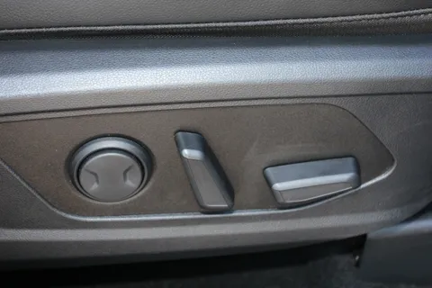 EA74DKV Hyundai Tucson 1.6T Plug-in Hybrid N Line S 5dr 4WD Auto Thumbnail #21