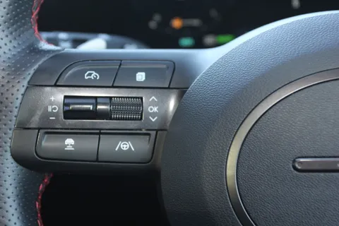 EA74DKV Hyundai Tucson 1.6T Plug-in Hybrid N Line S 5dr 4WD Auto Thumbnail #25