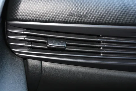 MV75XEB Hyundai Bayon 1.0 TGDi [90] Tech Line 5dr DCT Thumbnail #10