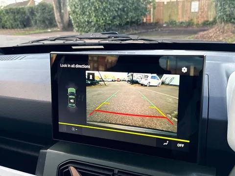 NA74XKF Dacia Spring 27kWh Extreme 65 48kW 5dr Auto Thumbnail #9