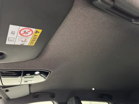 PK75ZTG Renault Austral E-Tech Full Hybrid Techno Esprit Alpine 5dr Auto Thumbnail #14