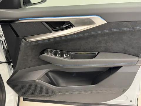 PK75ZTG Renault Austral E-Tech Full Hybrid Techno Esprit Alpine 5dr Auto Thumbnail #16