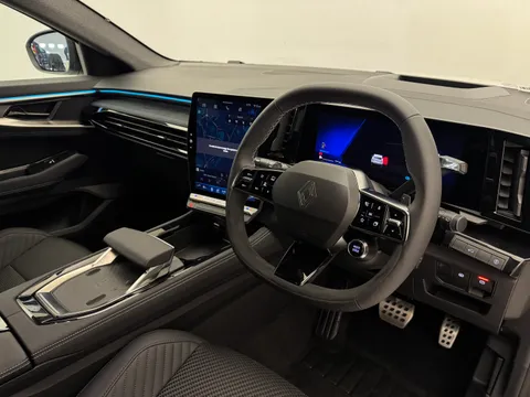 PK75ZTG Renault Austral E-Tech Full Hybrid Techno Esprit Alpine 5dr Auto Thumbnail #19