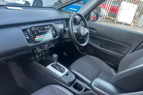 DK73VOT Honda Jazz 1.5 i-MMD Hybrid Crosstar Advance 5dr eCVT Thumbnail #3