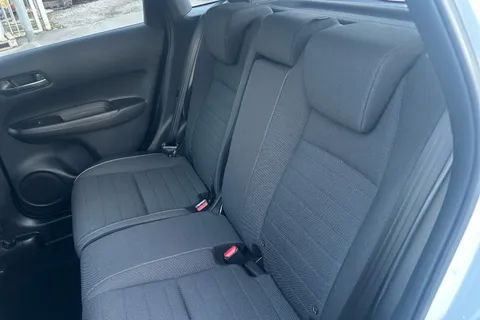 DK73VOT Honda Jazz 1.5 i-MMD Hybrid Crosstar Advance 5dr eCVT Thumbnail #9