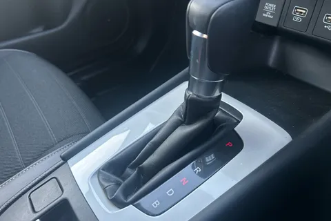 DK73VOT Honda Jazz 1.5 i-MMD Hybrid Crosstar Advance 5dr eCVT Thumbnail #27