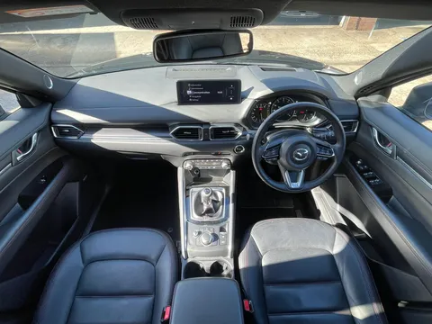 LO74UKH Mazda CX-5 2.0 e-Skyactiv G MHEV Homura 5dr Thumbnail #21