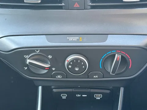 DT24EKR Hyundai Bayon 1.0 TGDi Advance 5dr Thumbnail #23