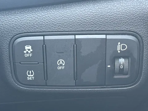 DT24EKR Hyundai Bayon 1.0 TGDi Advance 5dr Thumbnail #29