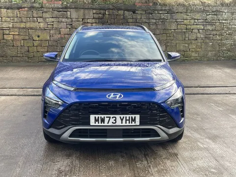 MW73YHM Hyundai Bayon 1.0 TGDi 48V MHEV Premium 5dr Thumbnail #3