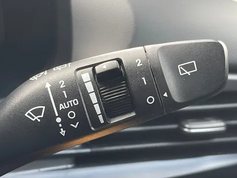 MW73YHM Hyundai Bayon 1.0 TGDi 48V MHEV Premium 5dr Thumbnail #24