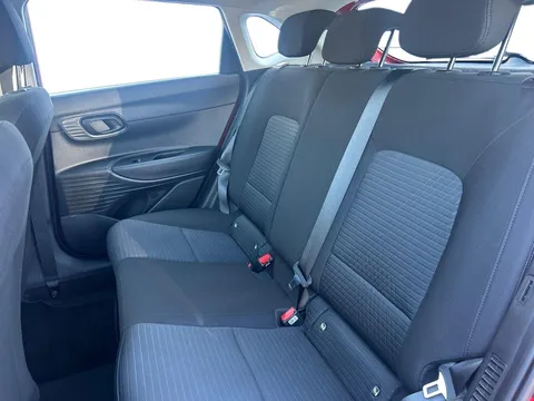 DL22XXB Hyundai i20 1.0T GDi 48V MHD SE Connect 5dr Thumbnail #14