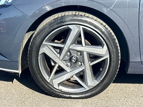 EA25AZN Hyundai i20 1.0T GDi Premium 5dr Thumbnail #23