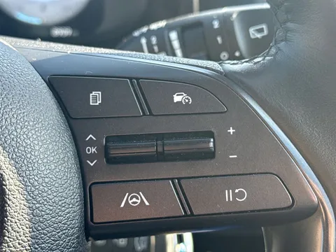 EA25AZN Hyundai i20 1.0T GDi Premium 5dr Thumbnail #29