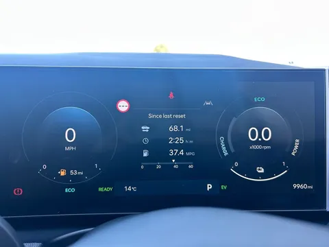 EN25THF Hyundai Tucson 1.6T Plug-in Hybrid Ultimate 5dr Auto Thumbnail #14