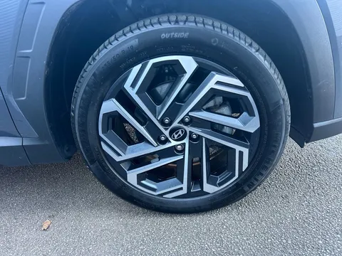 EN25THF Hyundai Tucson 1.6T Plug-in Hybrid Ultimate 5dr Auto Thumbnail #19