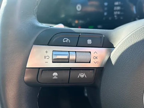 EN25THF Hyundai Tucson 1.6T Plug-in Hybrid Ultimate 5dr Auto Thumbnail #28