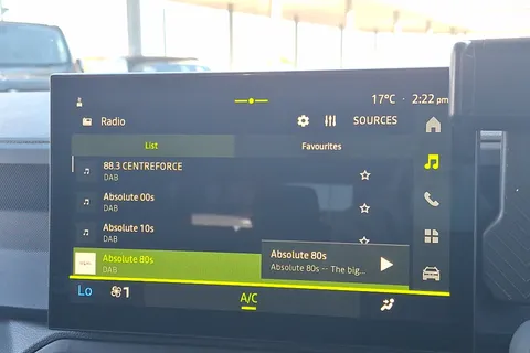 BF75YLE Dacia Duster 1.2 TCe 130 Journey 5dr Thumbnail #38