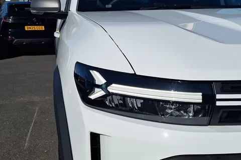 BF75YLE Dacia Duster 1.2 TCe 130 Journey 5dr Thumbnail #16